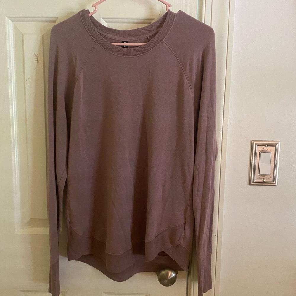 Athleta Long Sleeve Top